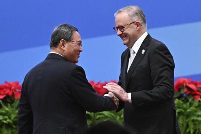 Australian prime minister calls for cooperation ahead of meeting with China's Xi