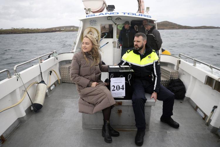 PHOTO COLLECTION: IRELAND ELECTION