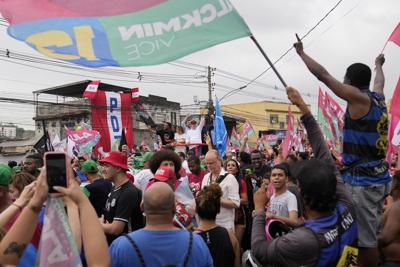 Lula, Bolsonaro seek to firm up support ahead of Brazil vote