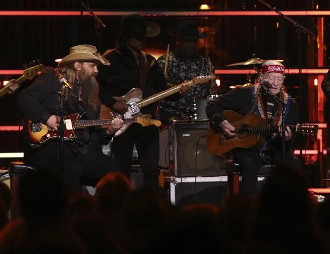 Sheryl Crow, Missy Elliott and Chaka Khan make the crowd go wild at Rock & Roll Hall of Fame