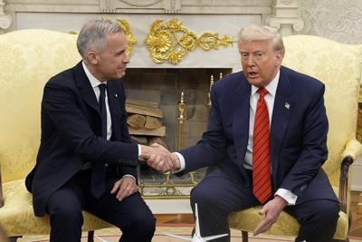 Almost half of ɫֱs say Carney 'stood up' for country in Trump meeting: poll