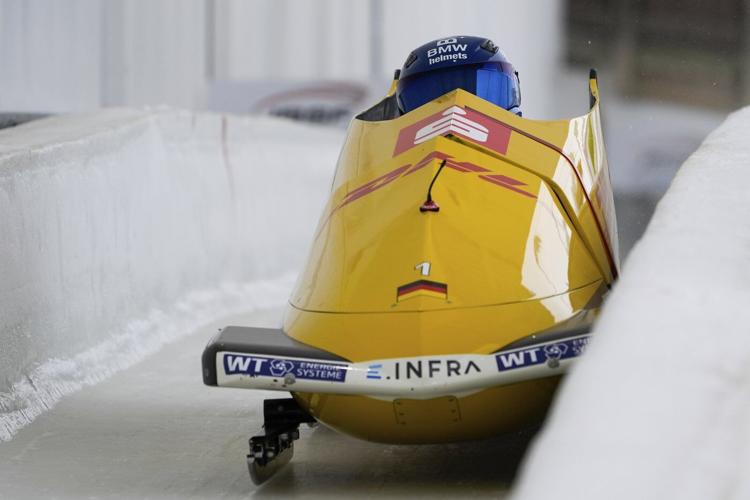 Germans hold 1-2-3 spots midway through 2-man world bobsled championship, with US in medal hunt