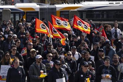Union says government not budging on bargaining position or public service wage offer