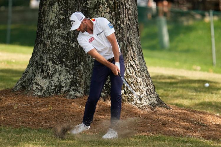 Scheffler cards a 68 to build two-shot lead over Burns, Im in Memphis