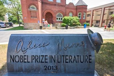 Mayor of town where Munro lived would 'consider' amending monument honouring her