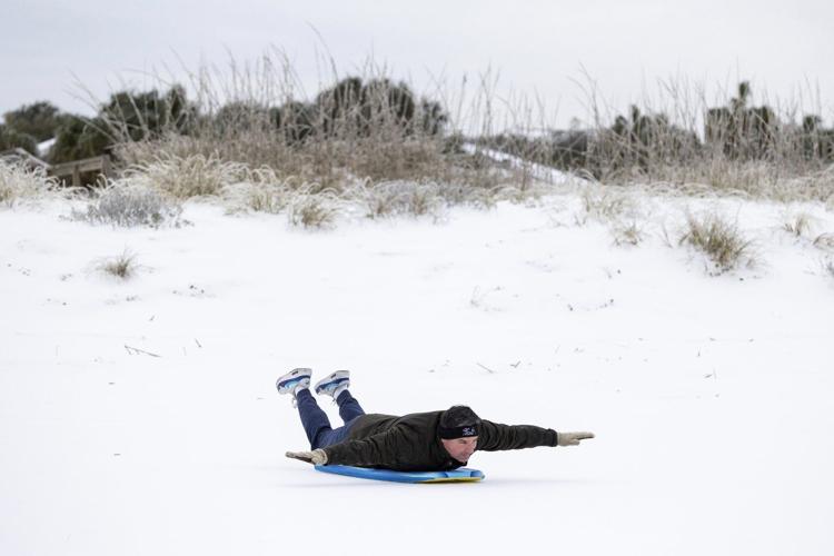 PHOTO COLLECTION: Winter Blasts Weather