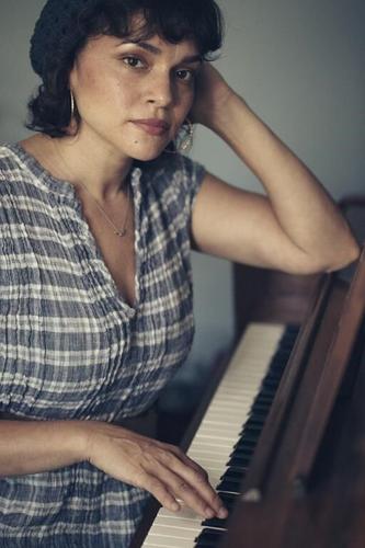 For Norah Jones, 'Little Broken Hearts' gives a lesson in making the most of a bad experience
