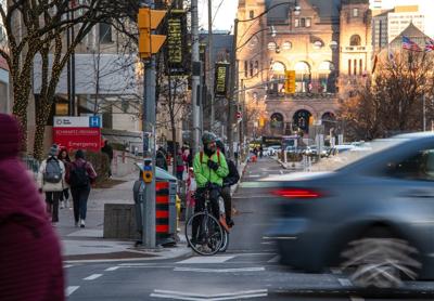 Ontario open to compromise with Toronto on bike lane removals