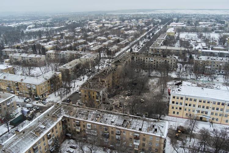 US to send Ukraine longer-range bombs in latest turnaround