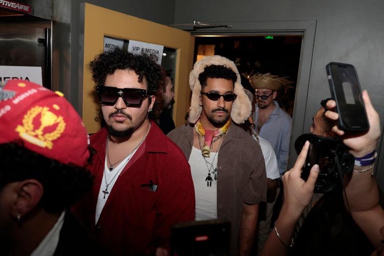 Bad Bunny look-alike contest in San Francisco draws hundreds of fans