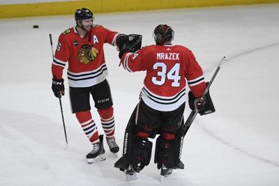 Blackhawks agree to new 2-year contract with veteran goaltender Petr Mrazek