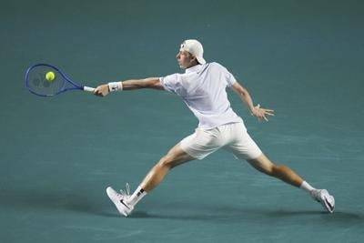 Canada's Shapovalov advances to Mifel Tennis Open quarters with straight sets win