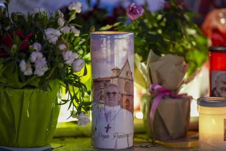 Vatican says Pope Francis no longer needs mechanical help to breathe as his health improves
