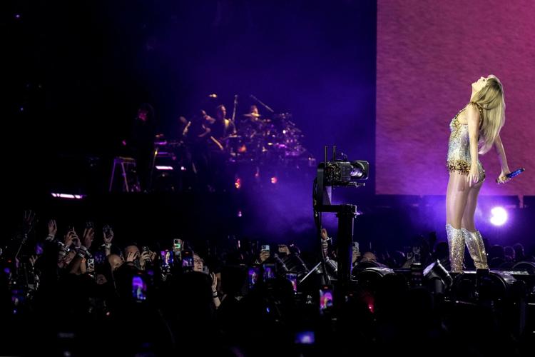 Taylor-Swift-Gallery_20