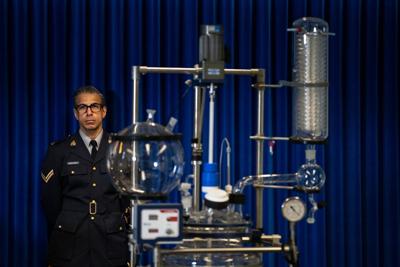 Federal police in B.C. bust fentanyl labs, seize chemicals and equipment