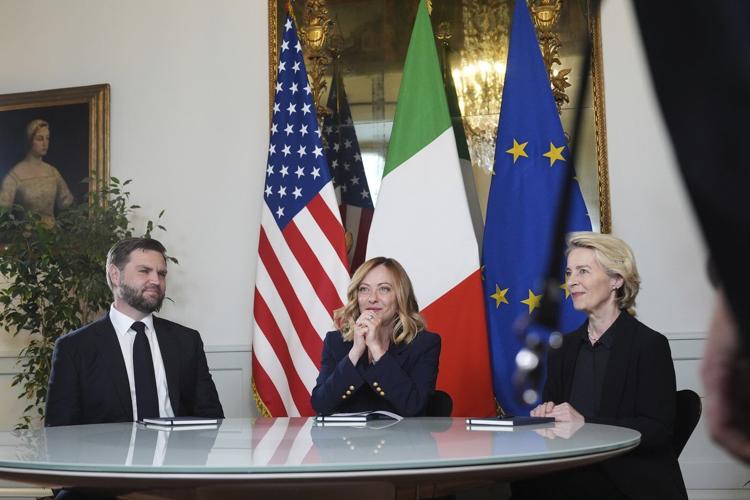 Italy's Meloni scores diplomatic win as 'bridge builder' by bringing US and EU to the same table
