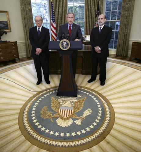 Photos of late Fed chair Alan Greenspan through the years