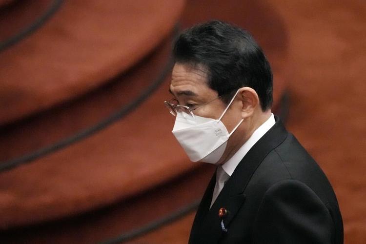 Kishida prioritizes arms buildup, reversing low birthrate