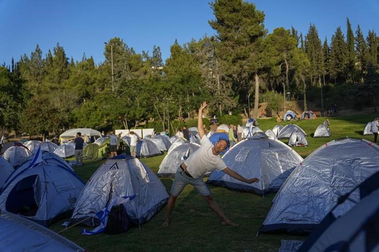 Netanyahu deals with a medical emergency as Israel reaches a new level of unrest