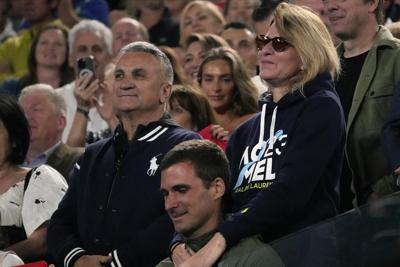 Djokovic's dad stays away from Australian Open semifinal