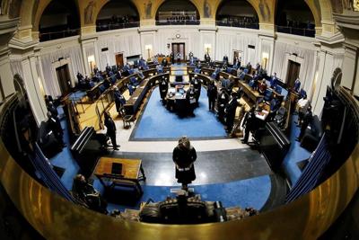 Proposed Manitoba legislation targets sex offenders and false intimate images