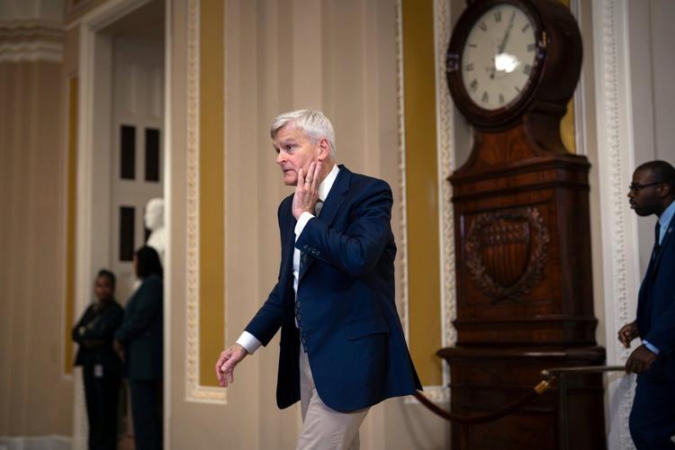 Trump berates Senate Republicans over Iran war vote after calling off bill signing