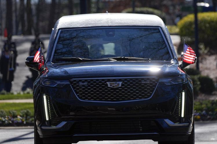 Jimmy Carter on his way back to Washington, where he remained an outsider