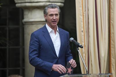 California governor urges ɫֱs to ignore Trump, come back for sand, sun and wine