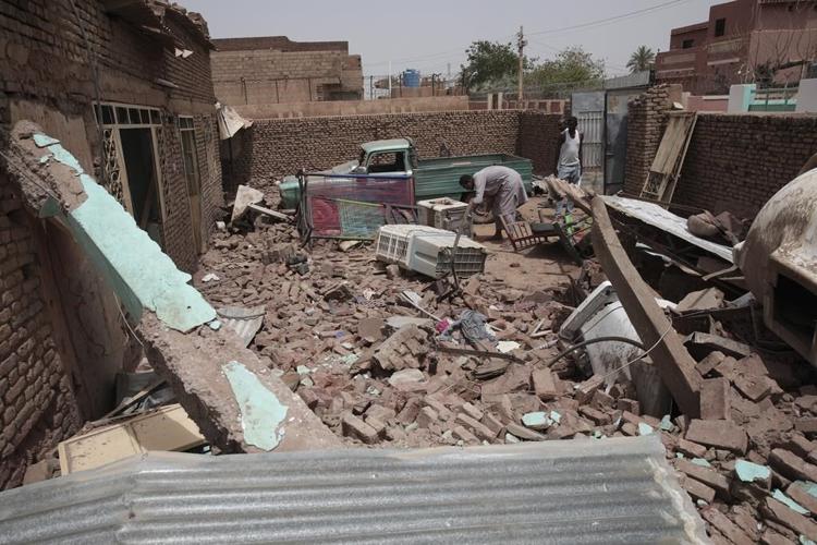 A powerhouse US doctor slain in Sudan, 'killed for nothing'