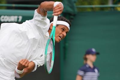Diallo advances to second round at Wimbledon after Bonzi retires in fifth set