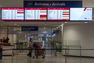 Air Canada plane crash at New York airport may add to travel fears: psychologist