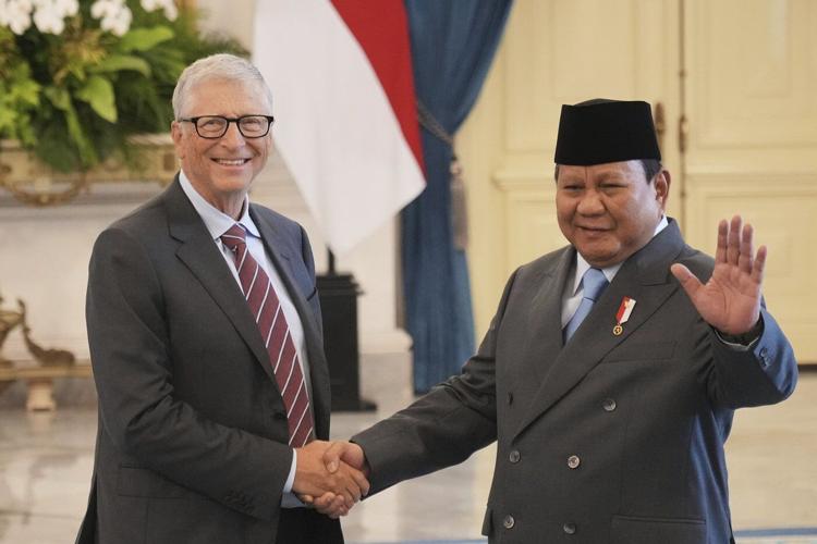 Bill Gates meets Indonesian leader to discuss health and sustainable development initiatives