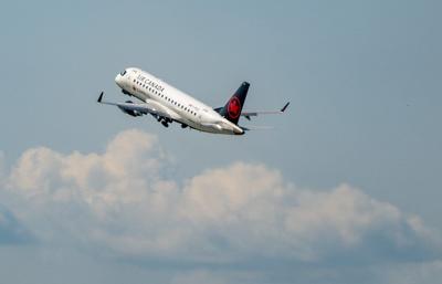 Air Canada announces 2 new contracts ratified with finance and clerical employees