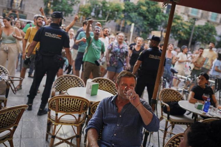 PHOTO COLLECTION: AP Top Photos of the Day, Monday, June 16, 2025