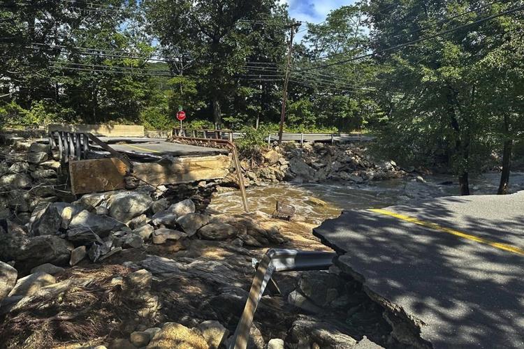 Floods from 'training thunderstorms' lead to dramatic rescues and 2 deaths in Connecticut