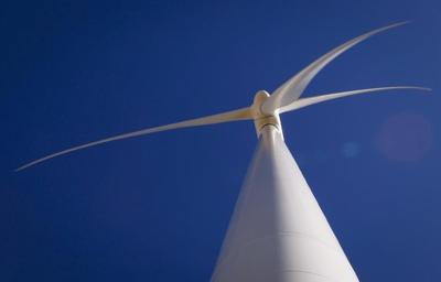 'An uncertainty bomb': Politicians, industry weigh in on Alberta's renewables rules