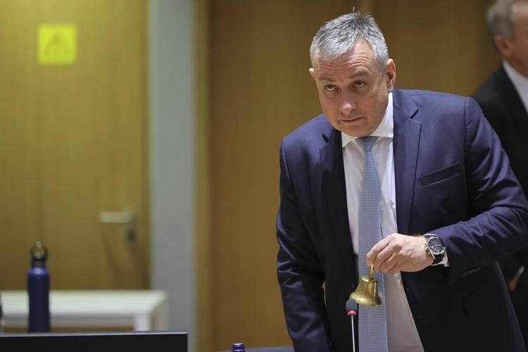 EU, US edging toward trade spat when both want unity instead