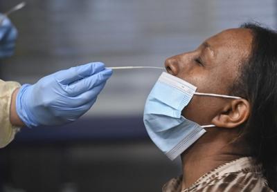 Public Health Ontario says COVID-19 cases have gradually risen