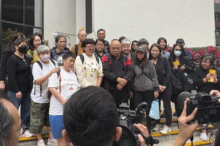 Social worker imprisoned nearly 4 years for mediation attempts at Hong Kong protests