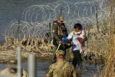 How Texas' plans to arrest migrants for illegal entry will work