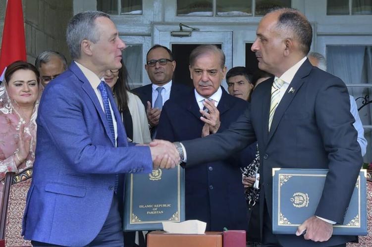Climate-hit Pakistan to cooperate with Switzerland on ways to manage the risks of natural disaster