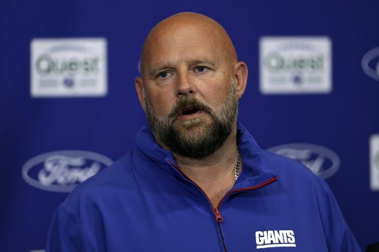NFL community reacts with sadness to the shooting at the league office that killed 4 people