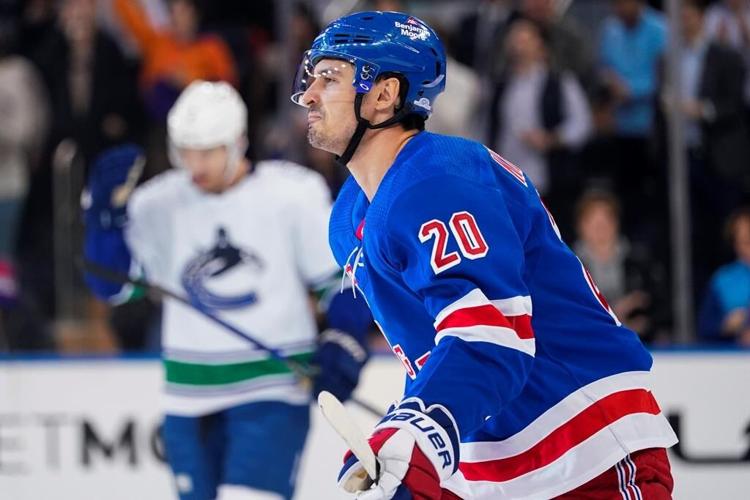 Kreider, Chytil lead Rangers to 4-3 win over Canucks