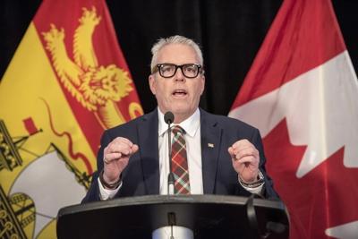 Le N.-B. injectera 1,2 G $ dans ses routes, ses hôpitaux et ses logements publics
