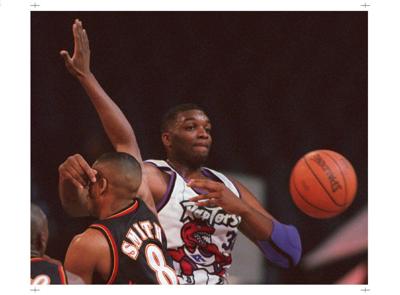Oliver Miller, member of Toronto Raptors' inaugural team, dead at 54