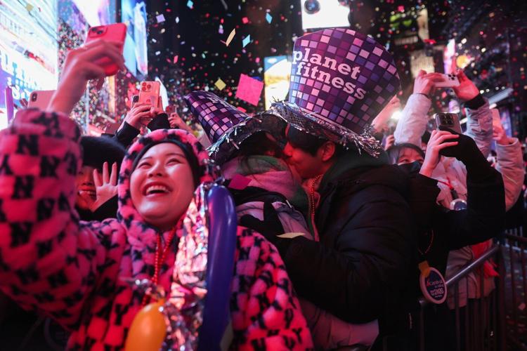 Photos of New Year's celebrations across the globe