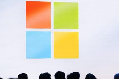 Windows' infamous 'blue screen of death' will soon turn black
