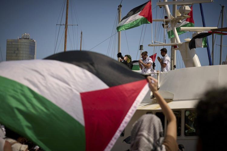 Ships carrying aid, activists and celebrities set sail from Barcelona to Gaza