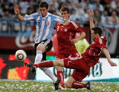 Flashback: No Messi back in 2010 but Argentina firepower still too much for Canada