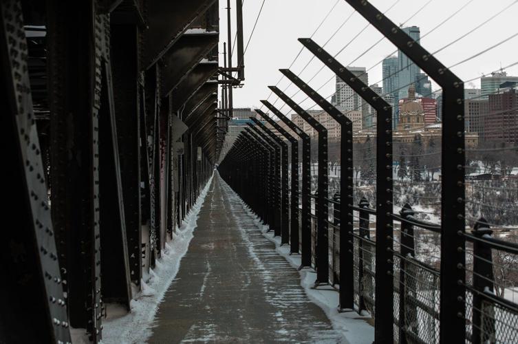 'Naughty list': Alberta government looks to protect bridges from big trucks